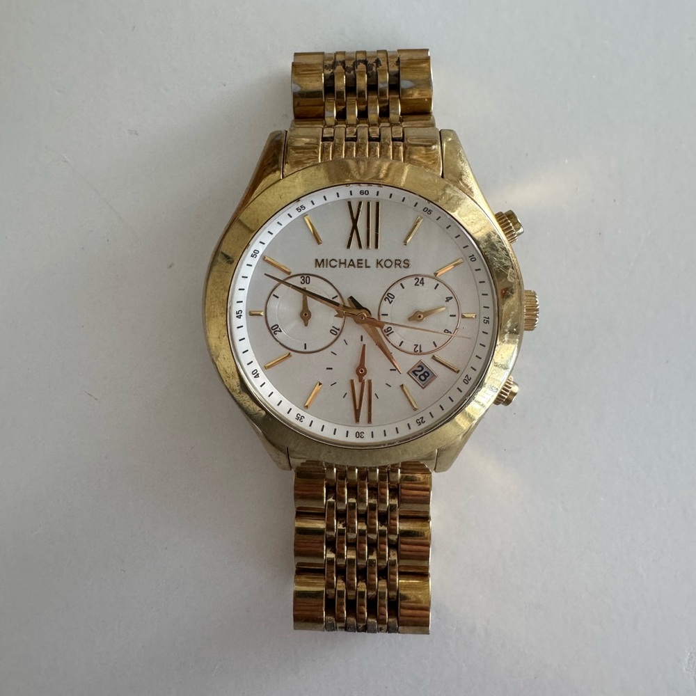 Michael Kors MK5762 Womens Brookton Yellow Gold Steel Bracelet Chronograph Watch